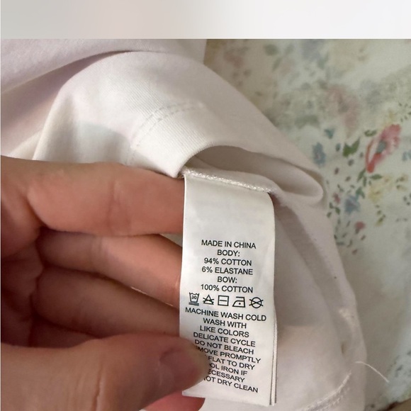 Kate Spade White T-Shirt with Blue Bow Accent ASO Zooey Deschanel S - Picture 4 of 6